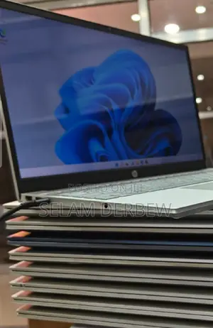 Photo - New Laptop HP Pavilion 15 16GB Intel Core I5 SSD 512GB