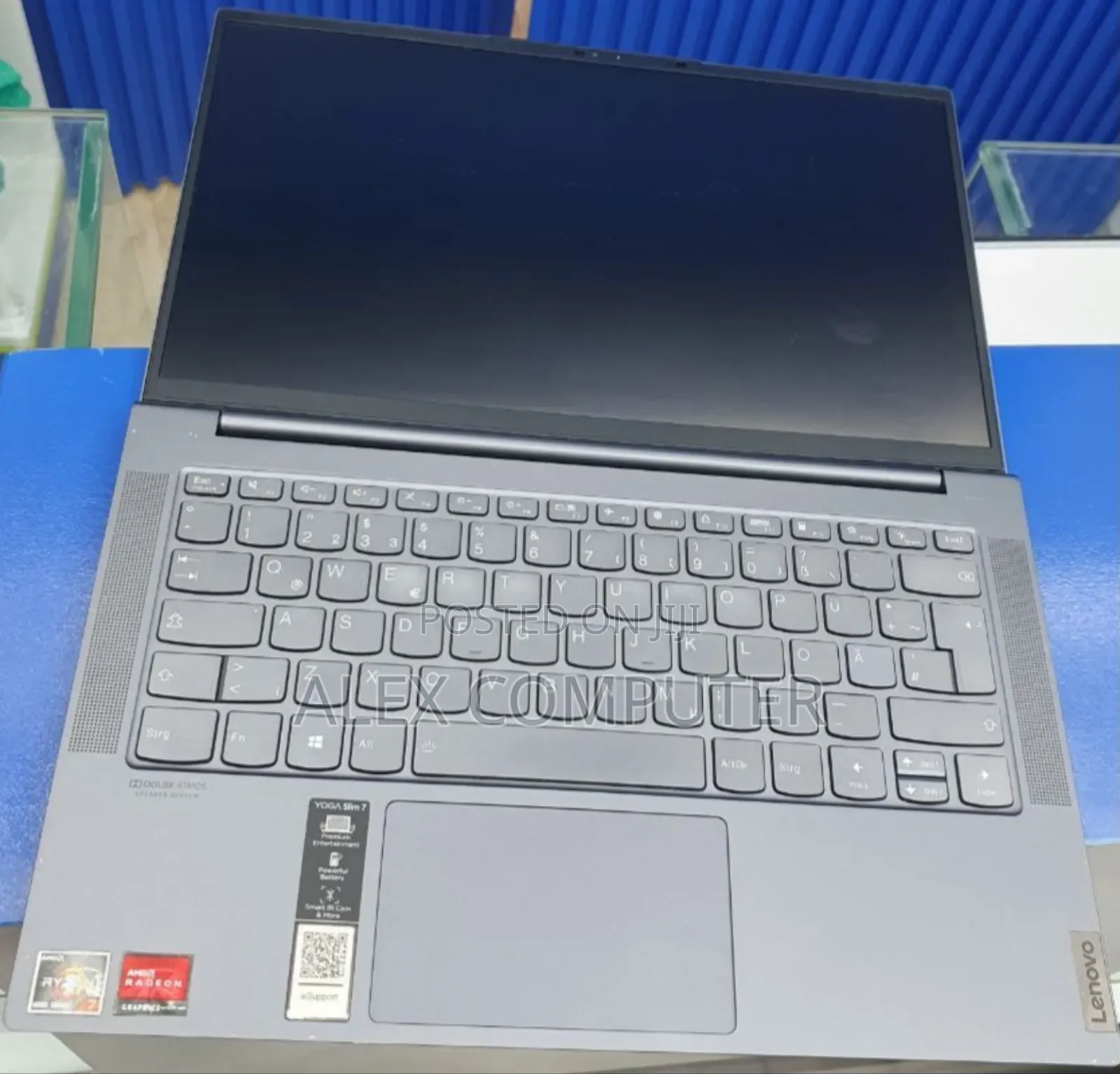 New Laptop Lenovo ThinkPad Yoga 16GB AMD Ryzen 7 SSD 1T