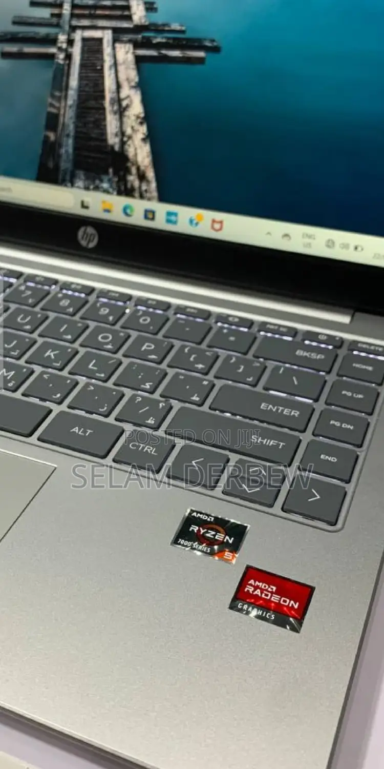 New Laptop HP Stream Notebook 8GB AMD Ryzen 5 SSD 512GB