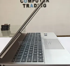 New Laptop HP 16GB Intel Core I7 SSD 1T