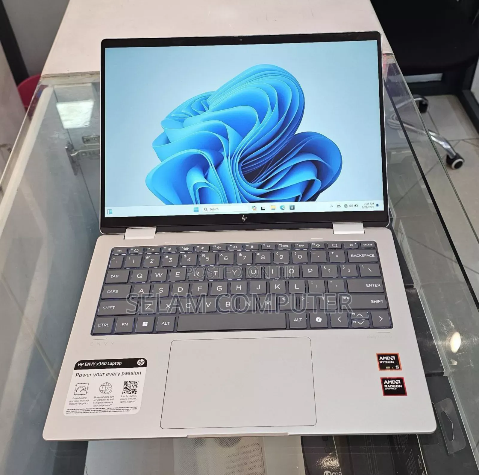 New Laptop HP Envy X360 16GB AMD Ryzen 5 SSD 512GB