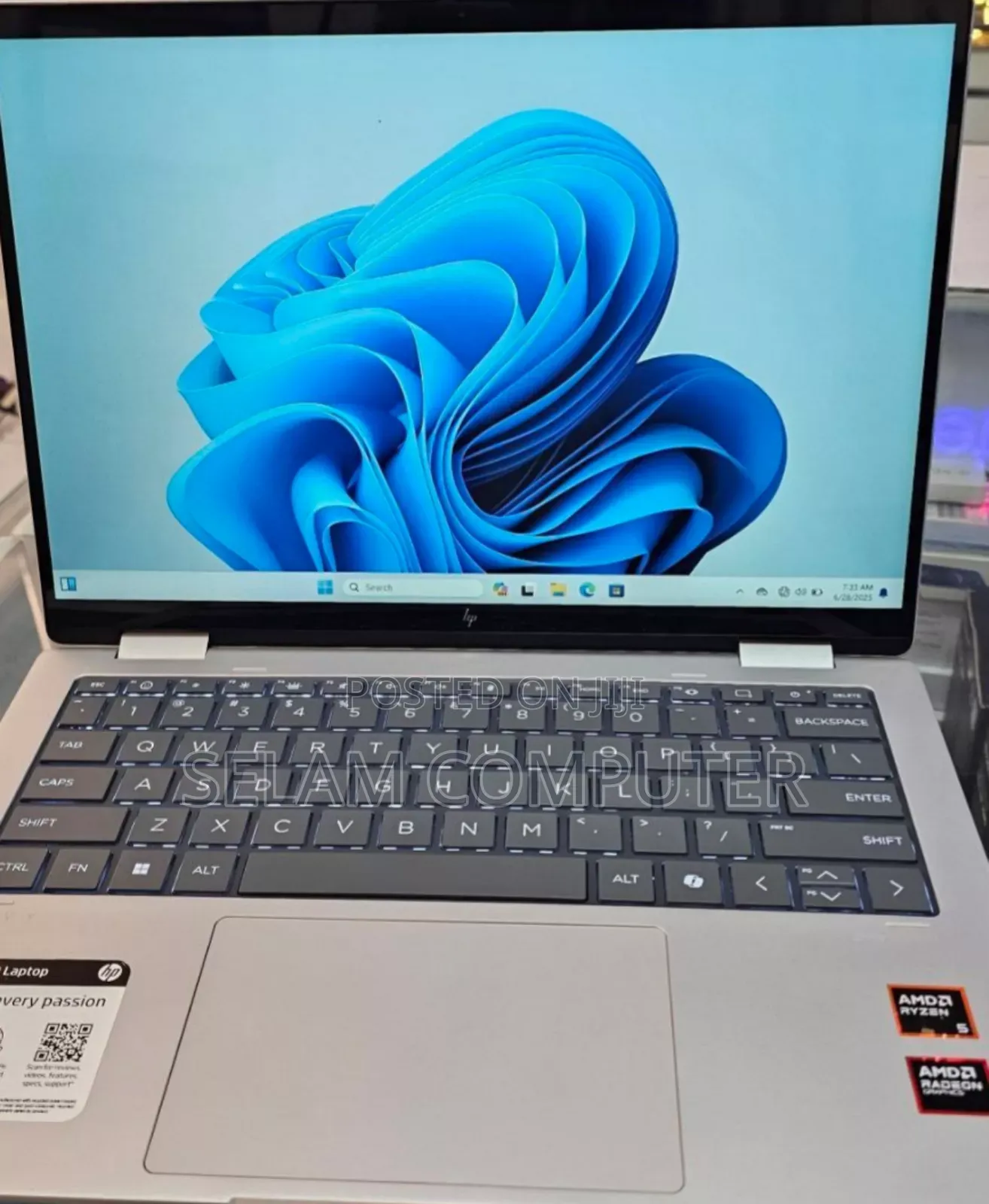 New Laptop HP Envy X360 16GB AMD Ryzen 5 SSD 512GB