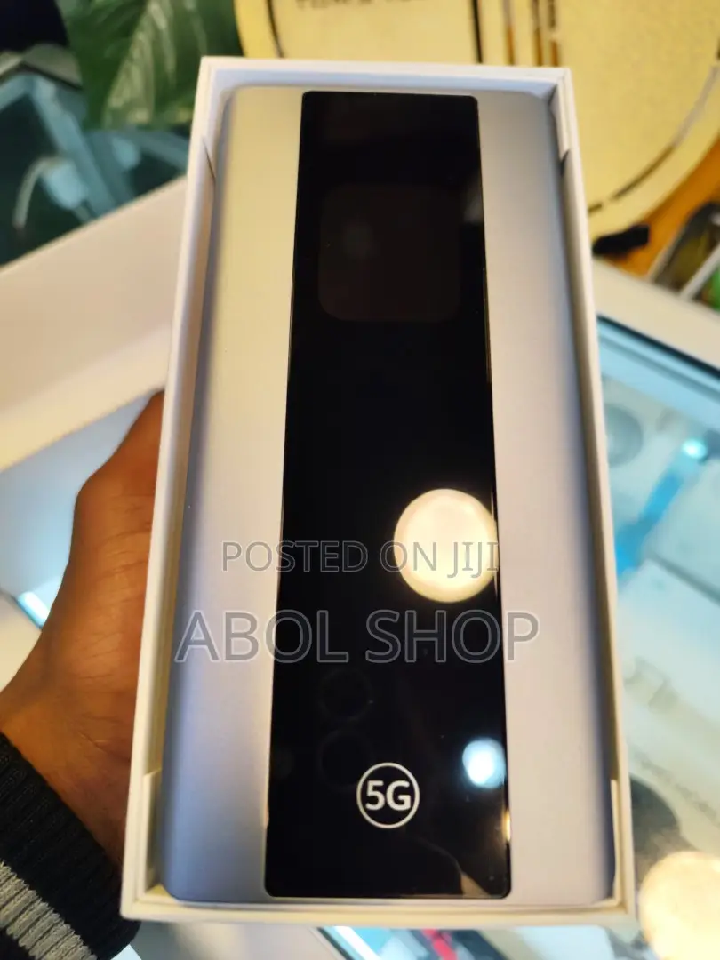 Huawei 5g Mobile Wifi Pro 5 E6888-982 Portable Router