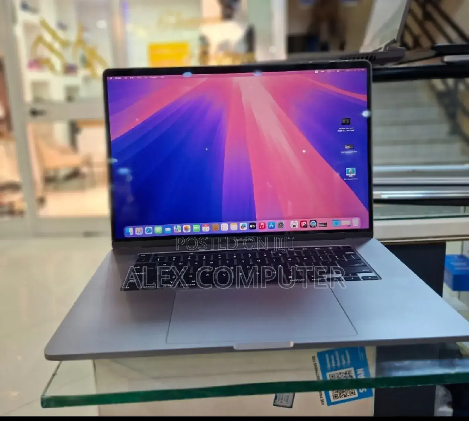 New Laptop Apple MacBook Pro 2019 16GB Intel Core I9 SSD 1T