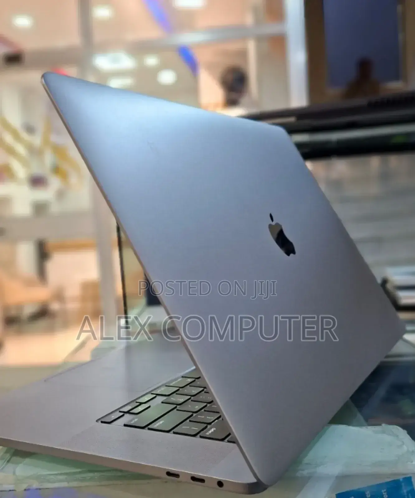 New Laptop Apple MacBook Pro 2019 16GB Intel Core I9 SSD 1T