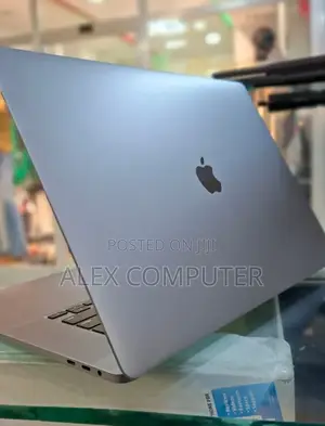 New Laptop Apple MacBook Pro 2019 16GB Intel Core I9 SSD 1T