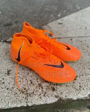 Nike Boots Foot Ball Shoes