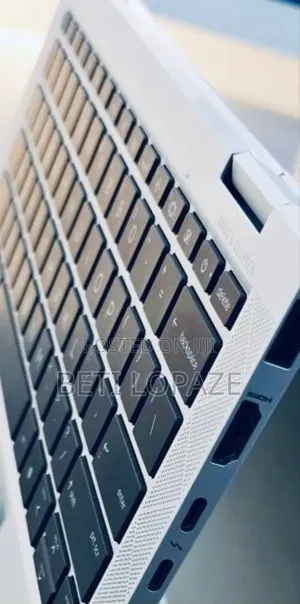 Photo - New Laptop HP EliteBook 840 16GB Intel Core i7 SSD 512GB