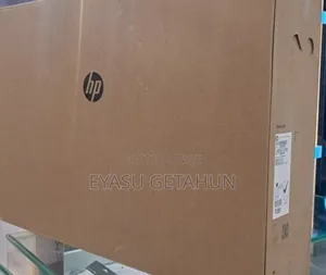 Photo - New Laptop HP EliteBook 840 16GB Intel Core i7 SSD 1T