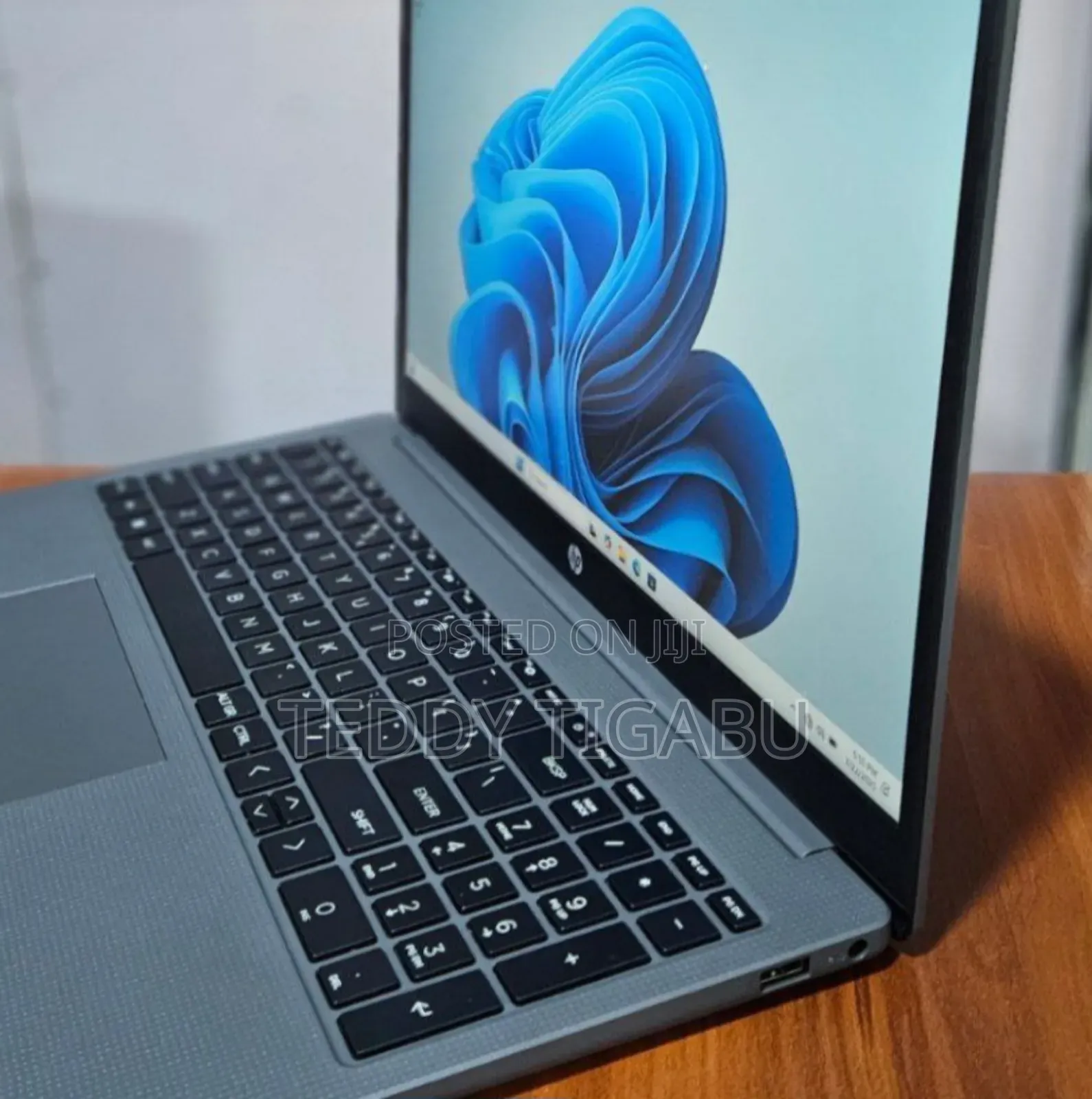 New Laptop HP Stream Notebook 16GB Intel Core I5 SSD 512GB