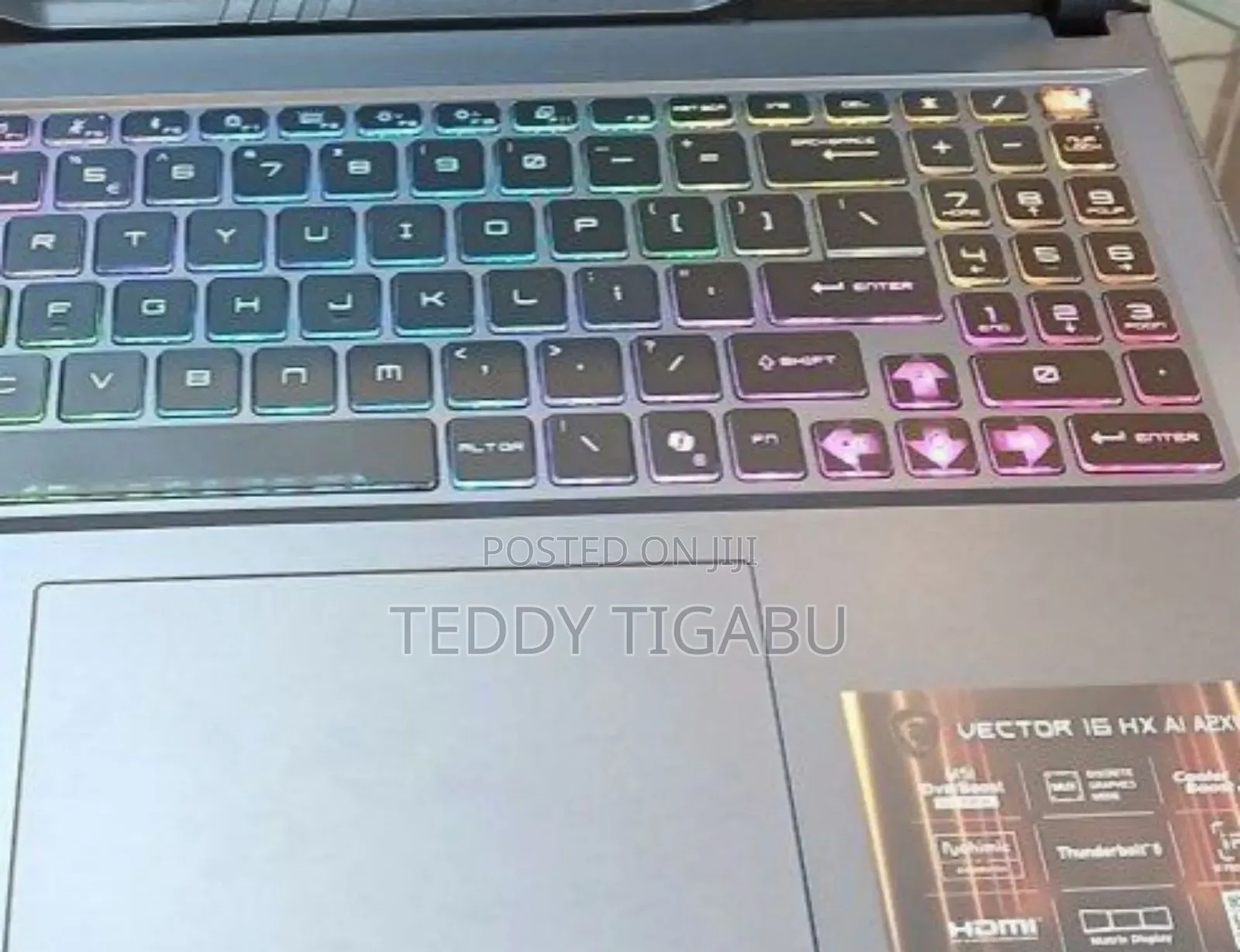 New Laptop MSI Vector 16 HX AI A2XWIG 16GB Intel Core Ultra 7 SSD 1T