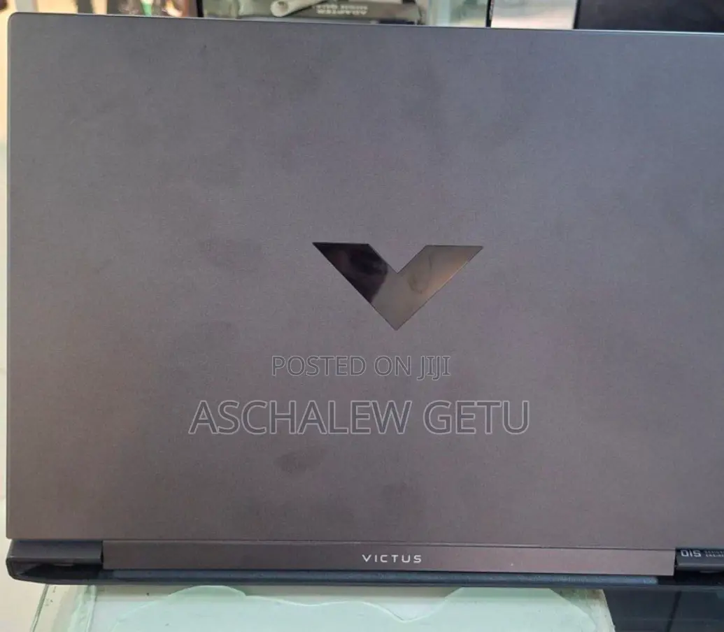 New Laptop HP Victus 15 8GB AMD Ryzen 5 SSD 512GB