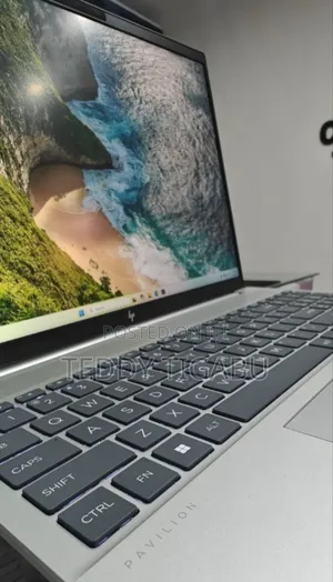 New Laptop HP Pavilion 15 16GB Intel Core I7 SSD 1T