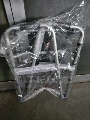 Photo - Medical Walker憒你foldable Walker鴦你walker威廉new Walker疑犯walker