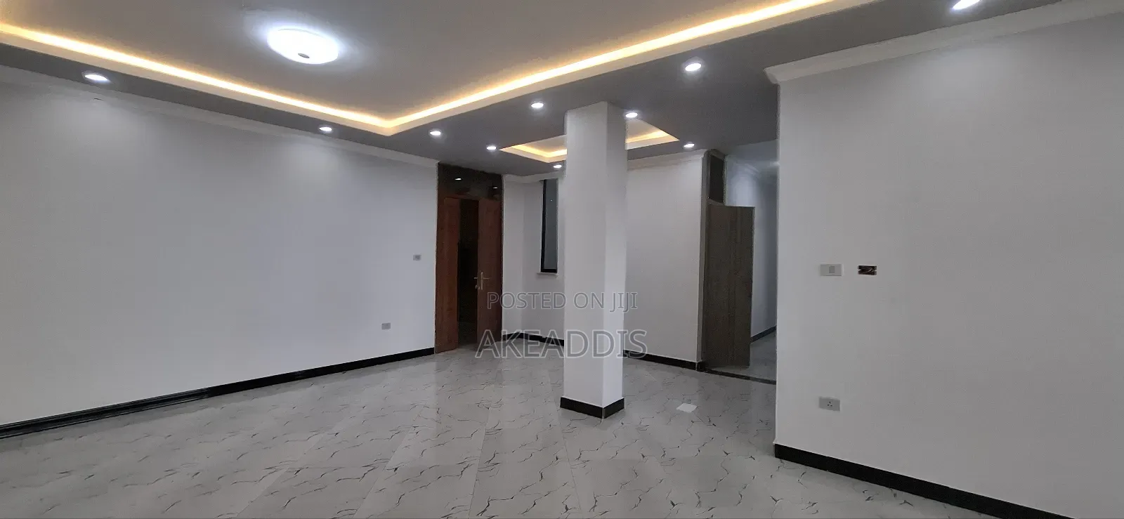 Furnished 4bdrm Apartment in ቦሌ አያት, Bole for sale