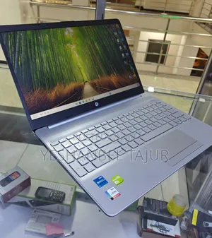 New Laptop HP Stream Notebook 16GB Intel Core I5 SSD 512GB