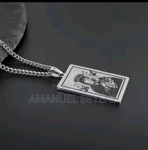 Photo - Virgin Mary Portrait Square Pendant Necklace Jewelry