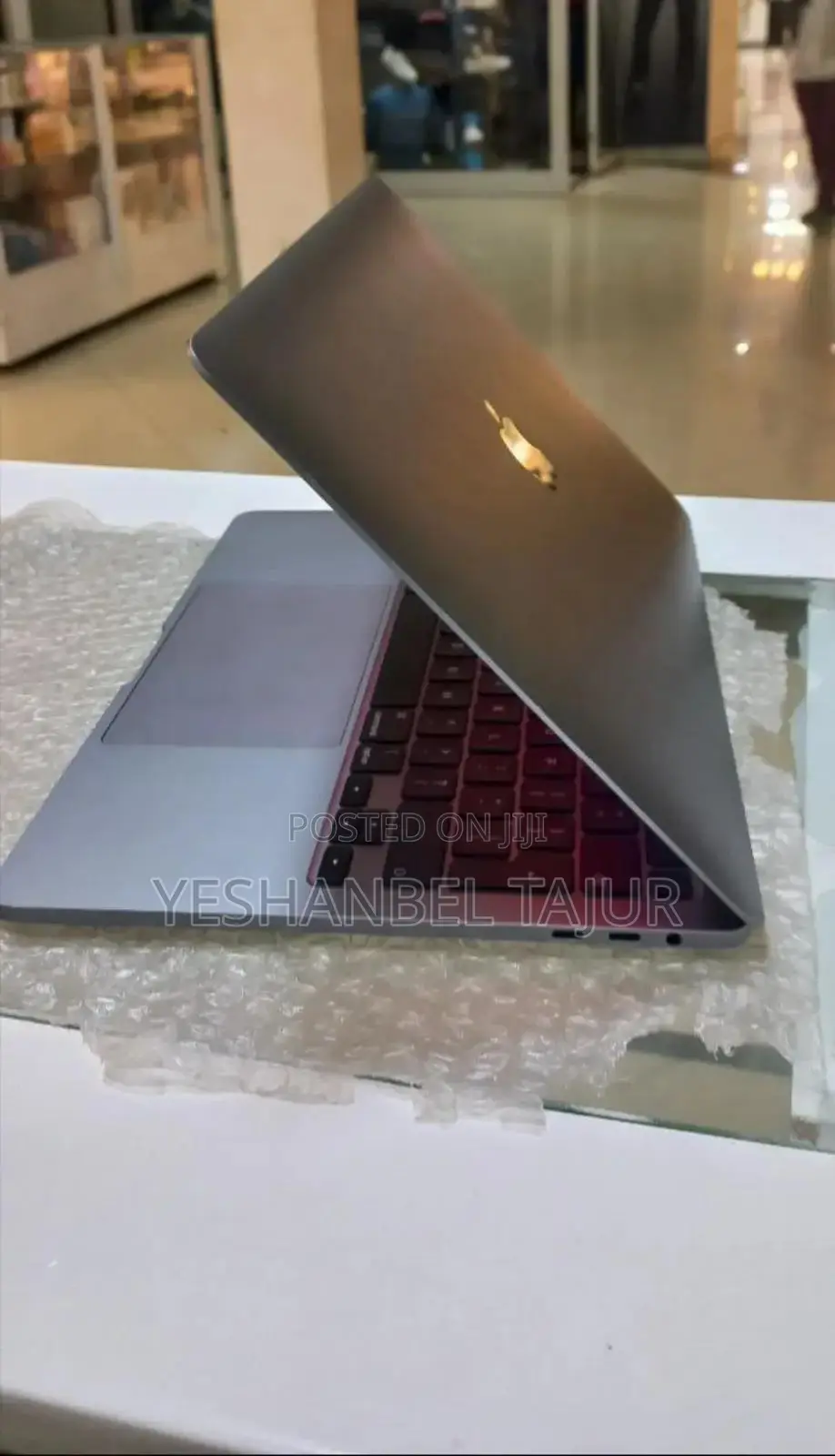 New Laptop Apple MacBook Pro 2020 16GB Intel Core I5 SSD 512GB