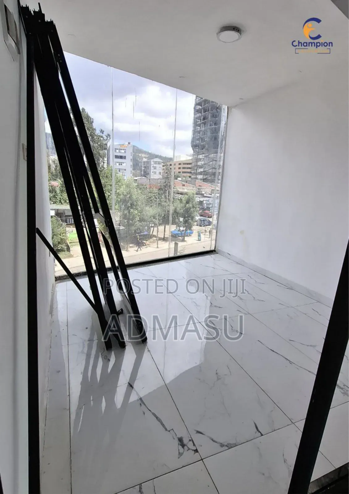 Shop or Office for Rent