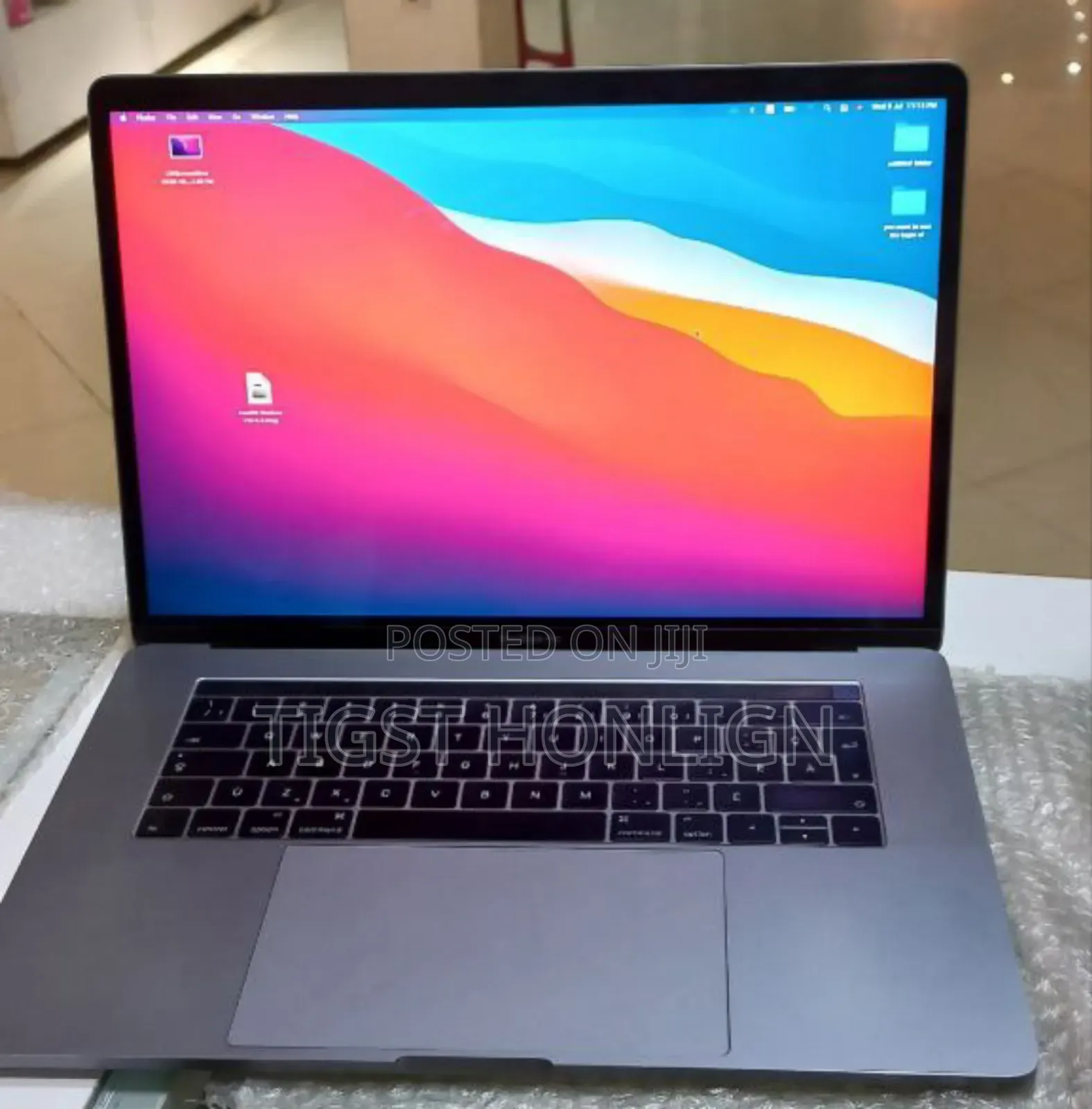 New Laptop Apple MacBook 2016 16GB Intel Core I7 SSD 512GB