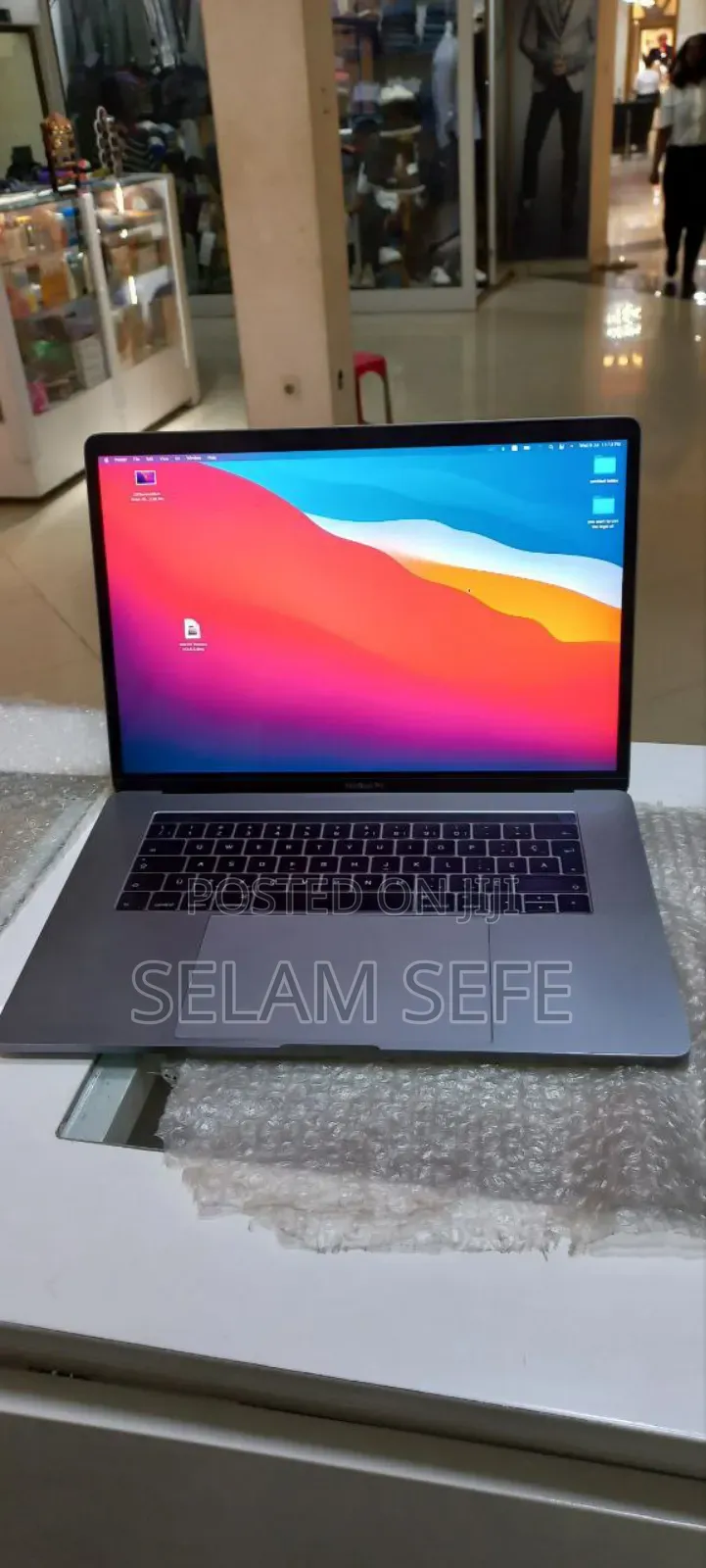 New Laptop Apple MacBook 2016 16GB Intel Core I7 SSD 512GB