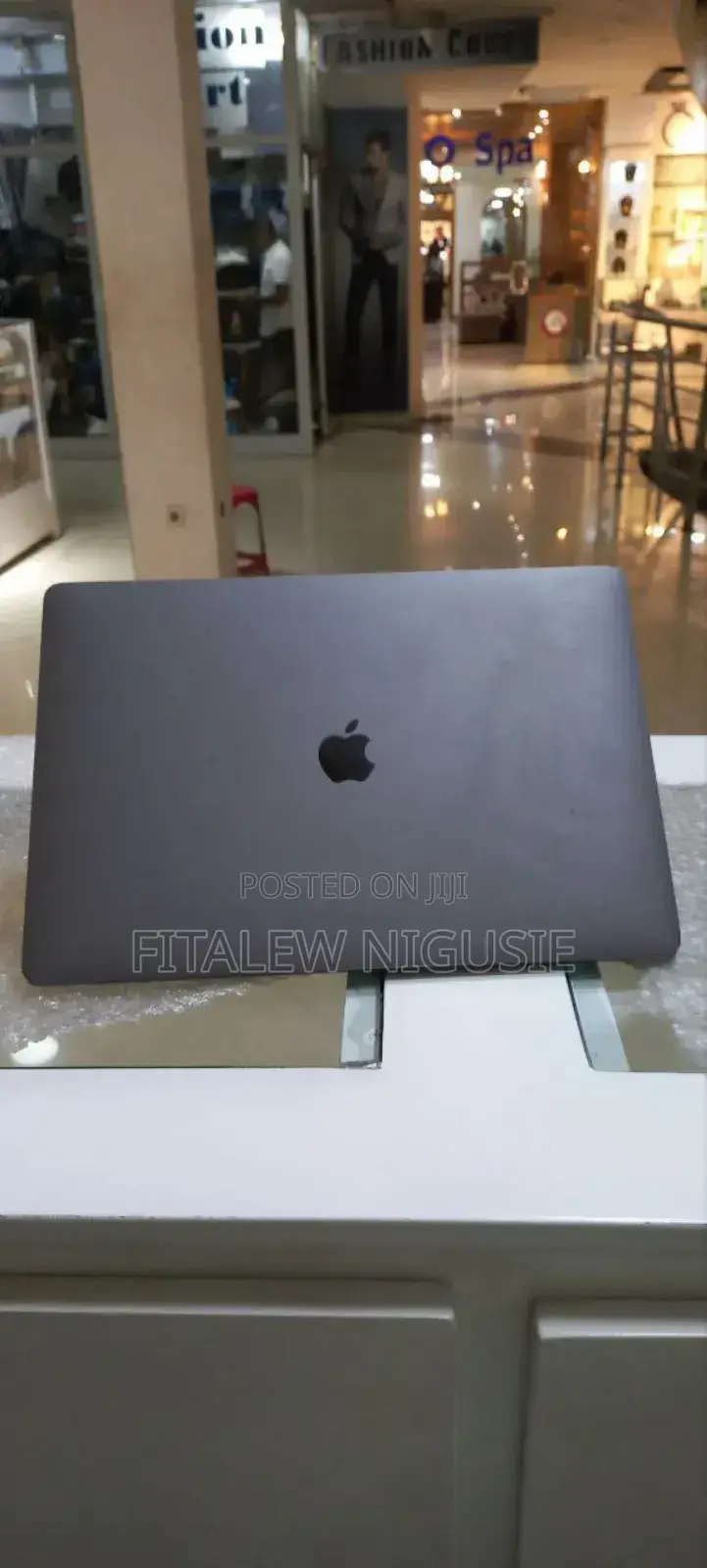 New Laptop Apple MacBook 2016 16GB Intel Core I7 SSD 512GB