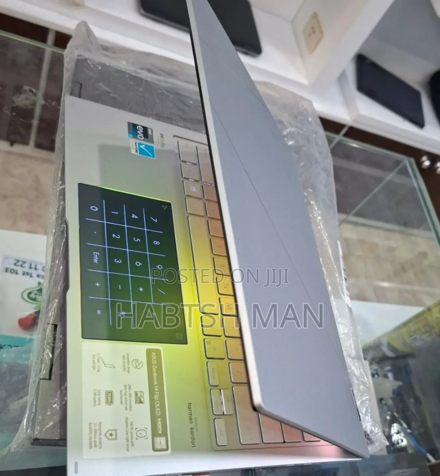 New Laptop Asus VivoBook 15 X505BA 16GB Intel Core i7 SSD 1T