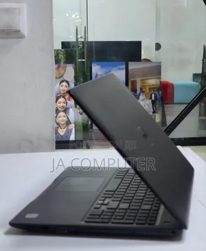 New Laptop Dell Vostro V13 16GB Intel Core I5 SSD 512GB