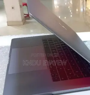 New Laptop Apple MacBook 2016 16GB Intel Core I7 SSD 512GB