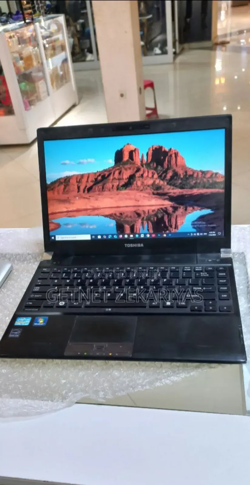 New Laptop Toshiba Portege R930 4GB Intel Core i5 SSD 500GB