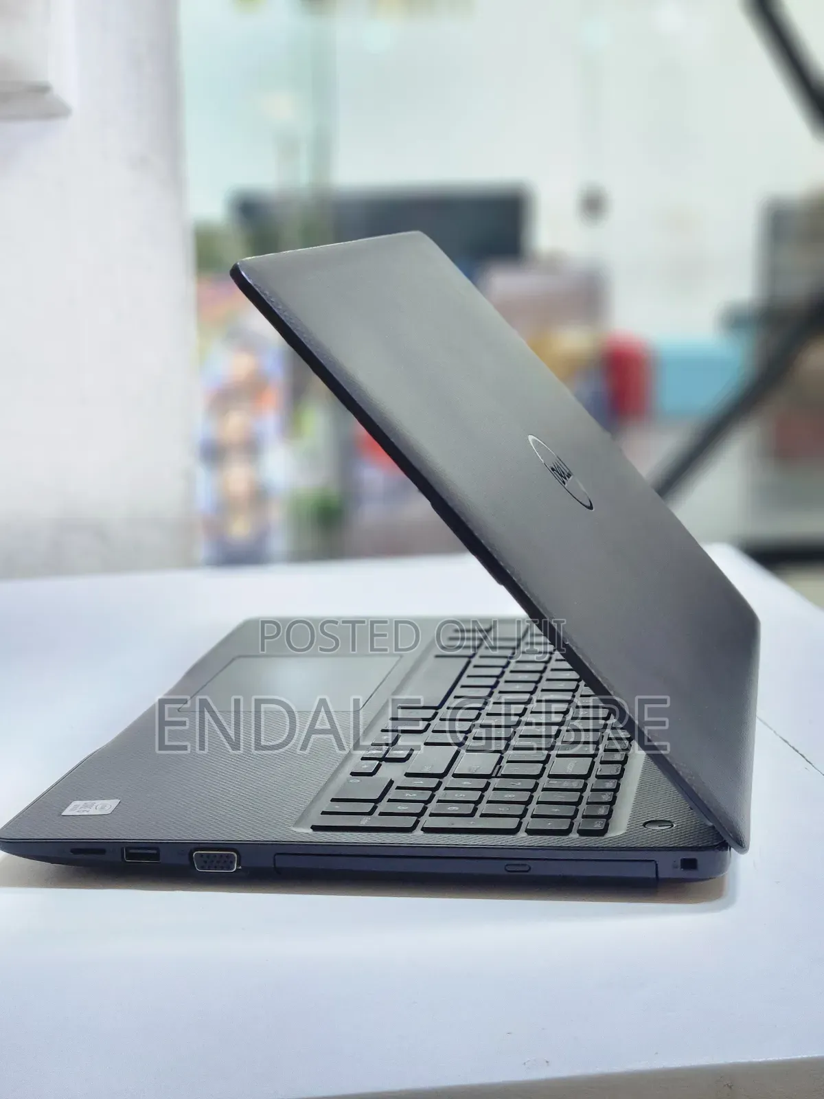 New Laptop Dell 8GB Intel Core I5 SSD 512GB