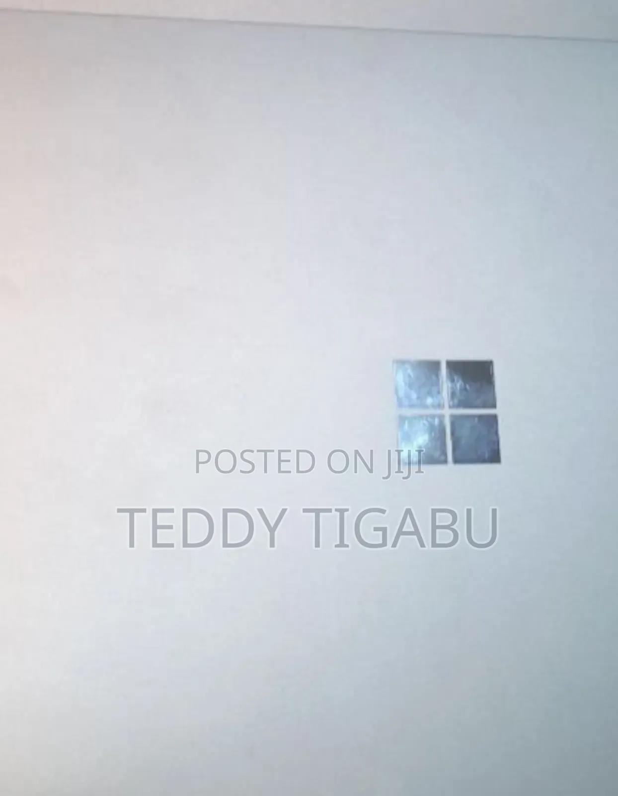 New Laptop Microsoft Surface 16GB Intel Core i7 SSD 512GB