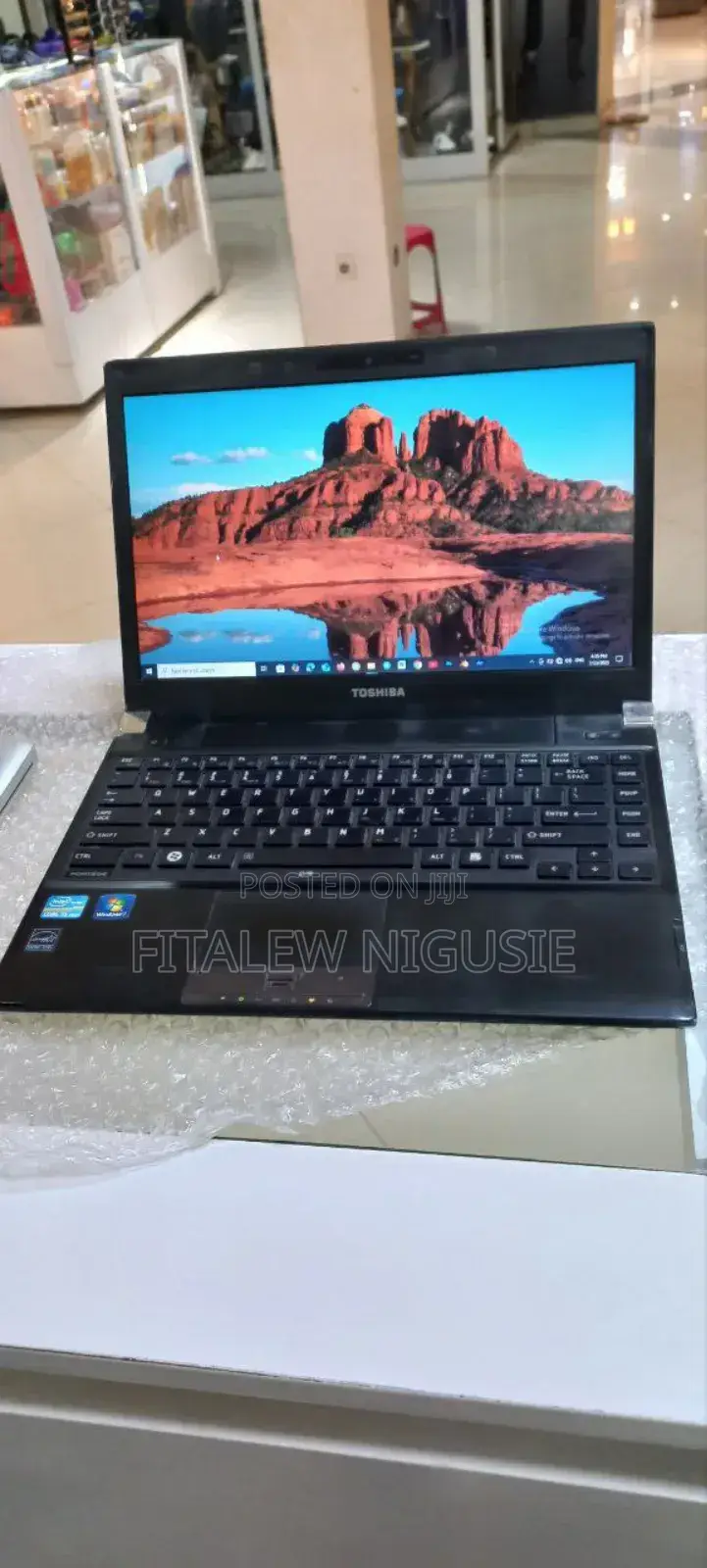 New Laptop Toshiba Protege R930 4GB Intel Core I5 HDD 500GB