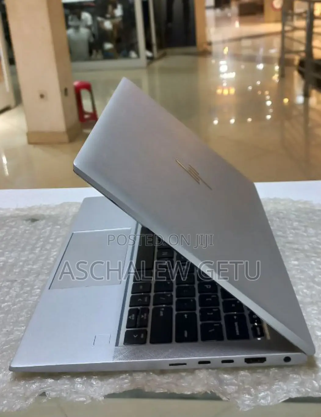 New Laptop HP EliteBook 830 G8 8GB Intel Core I5 SSD 256GB