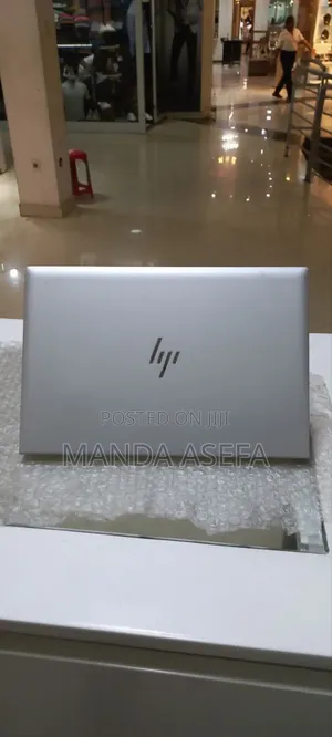 New Laptop HP EliteBook 830 G8 8GB Intel Core I5 SSD 256GB