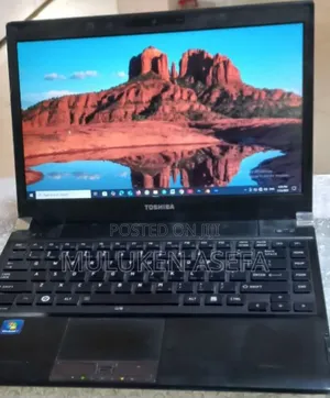 New Laptop Toshiba Portege R930 4GB Intel Core I5 HDD 500GB
