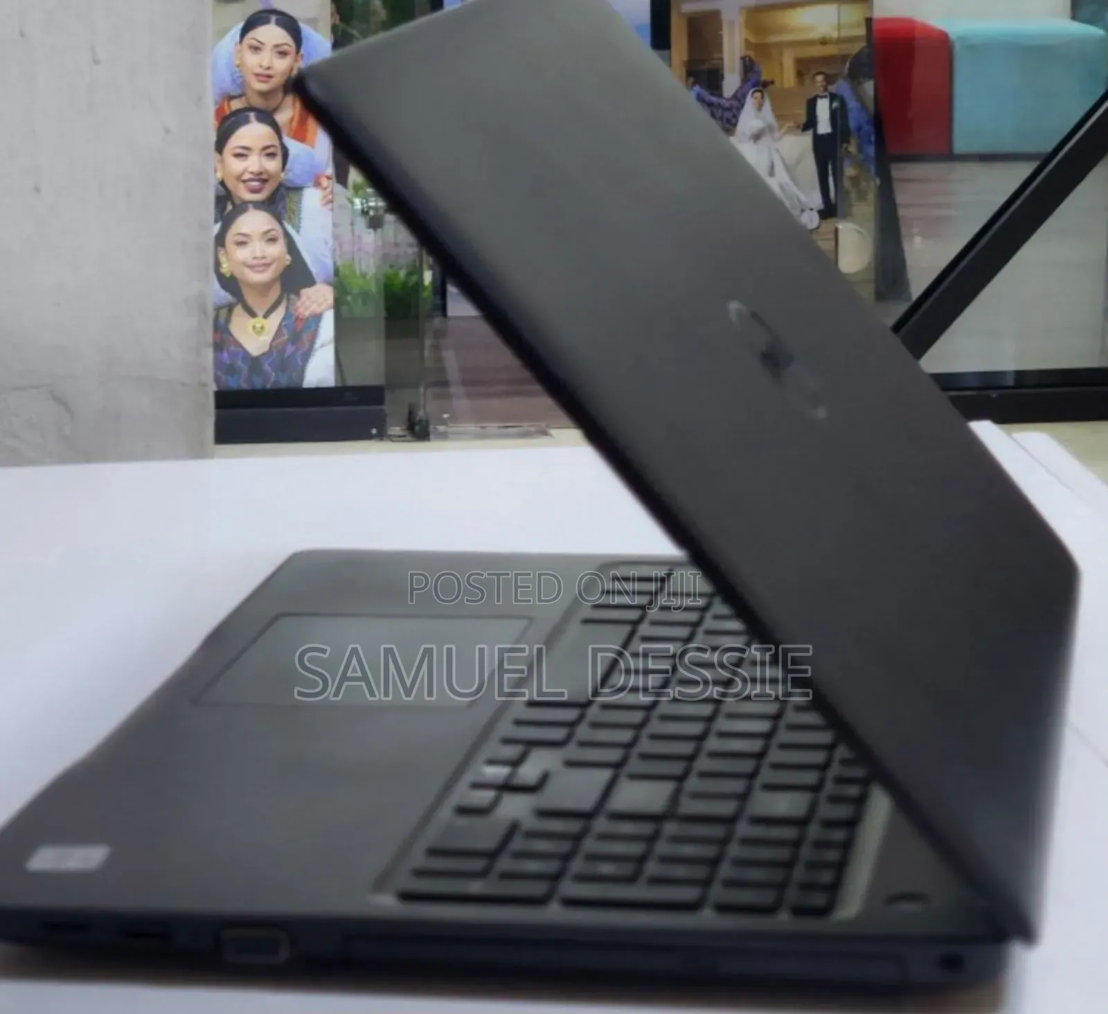 New Laptop Dell Vostro 1015 8GB Intel Core I5 SSD 512GB