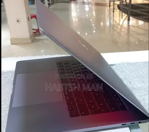 New Laptop Apple MacBook Pro 2016 16GB Intel Core I7 SSD 512GB