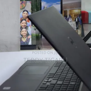 New Laptop Dell Vostro 1014 8GB Intel Core I5 SSD 512GB