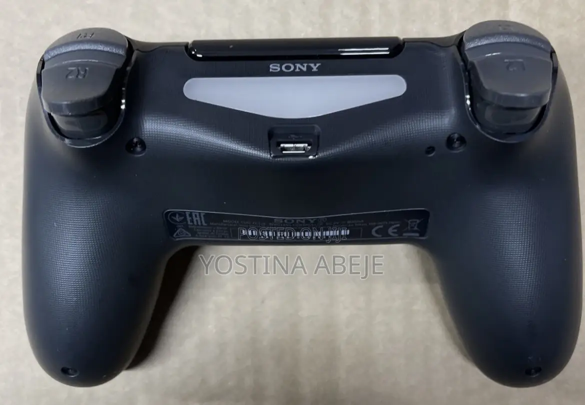 Sony Dualshock 4 Wireless Controller for Playstation 4