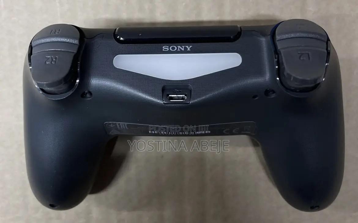 Sony Dualshock 4 Wireless Controller for Playstation 4