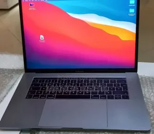 Photo - New Laptop Apple MacBook Pro 2016 16GB Intel Core I7 SSD 512GB