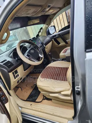 Toyota Land Cruiser Prado 2014 Silver