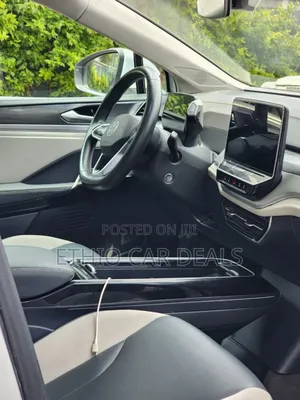 Volkswagen ID.6 2022 White