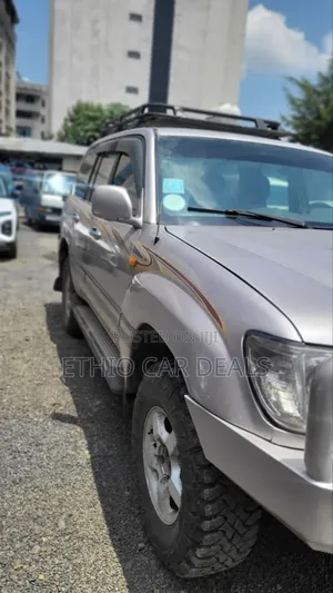 Toyota Land Cruiser 2003 Silver