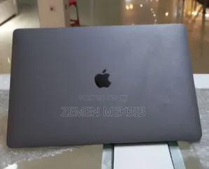 New Laptop Apple MacBook Pro 2016 16GB Intel Core I7 SSD 512GB