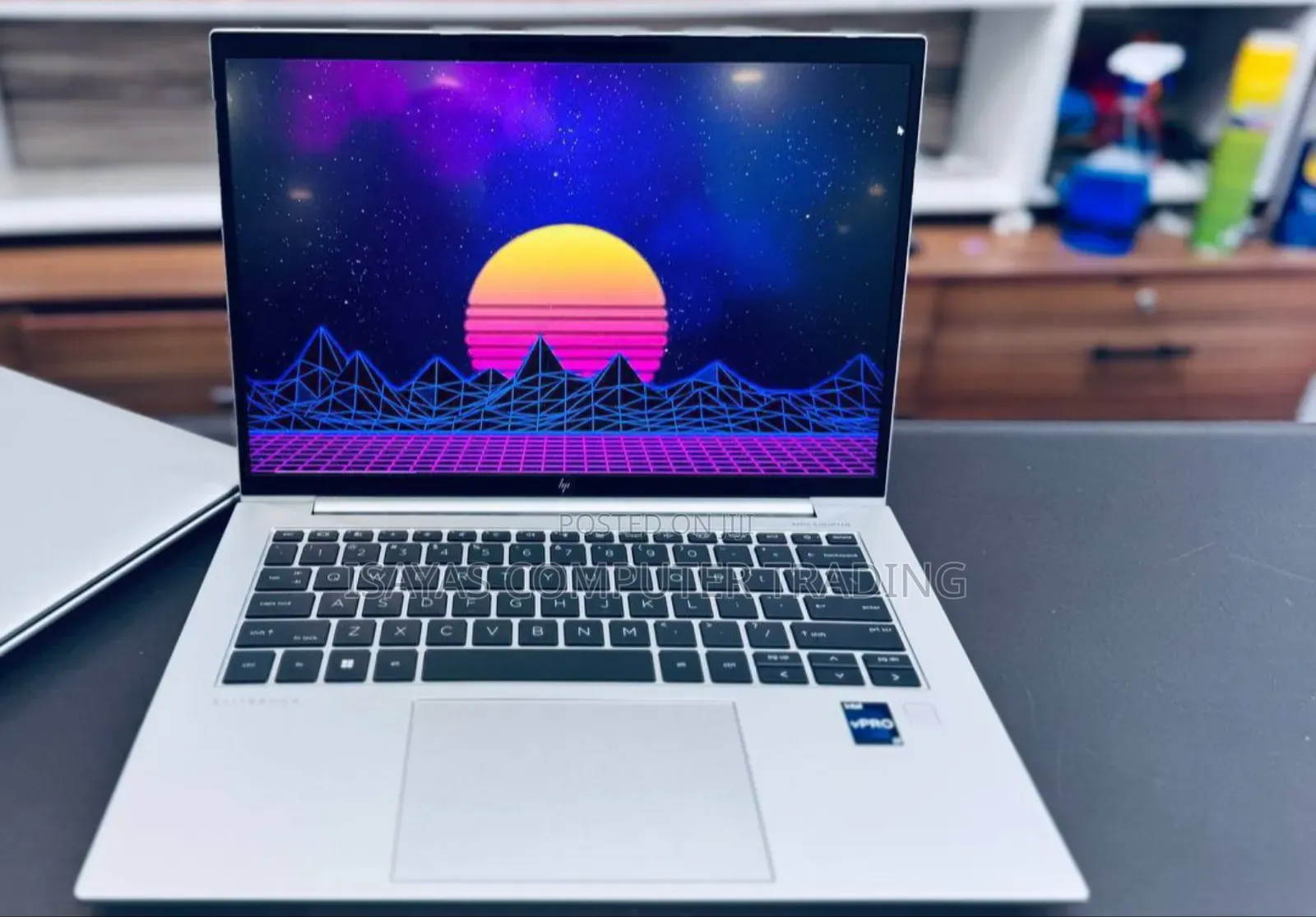 New Laptop HP EliteBook 840 G9 16GB Intel Core I7 SSD 512GB