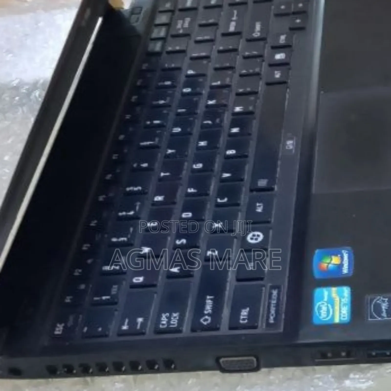 New Laptop Toshiba Portege R930 4GB Intel Core I5 SSD 500GB