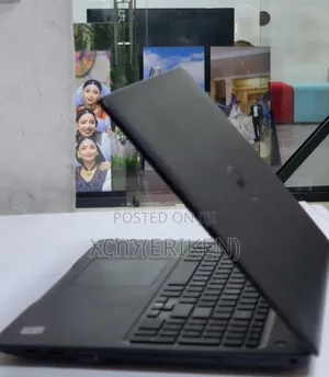 Photo - New Laptop Dell Vostro 14 3000 8GB Intel Core I5 SSD 512GB