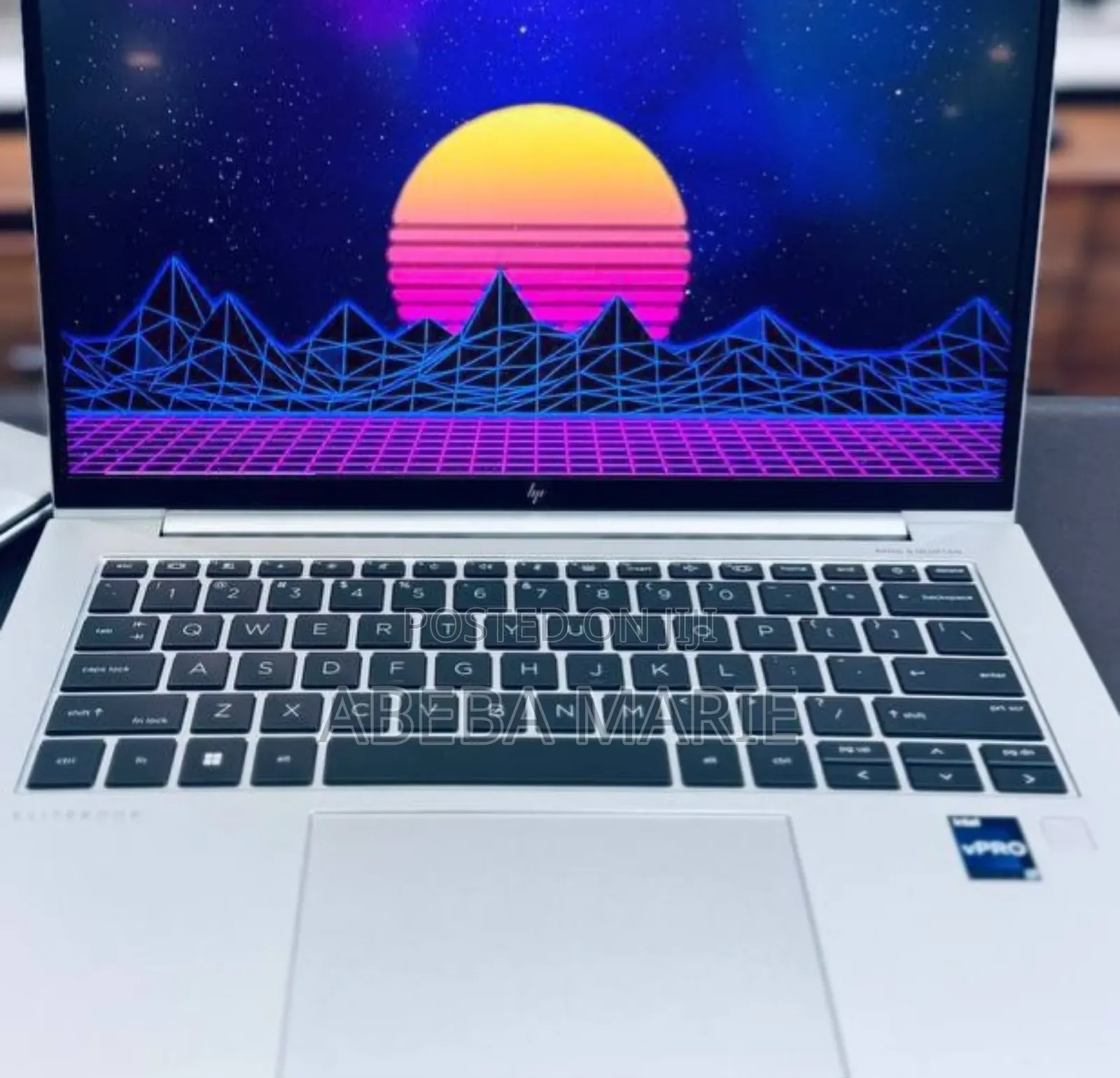 New Laptop HP EliteBook 840 G9 16GB Intel Core I7 SSD 512GB